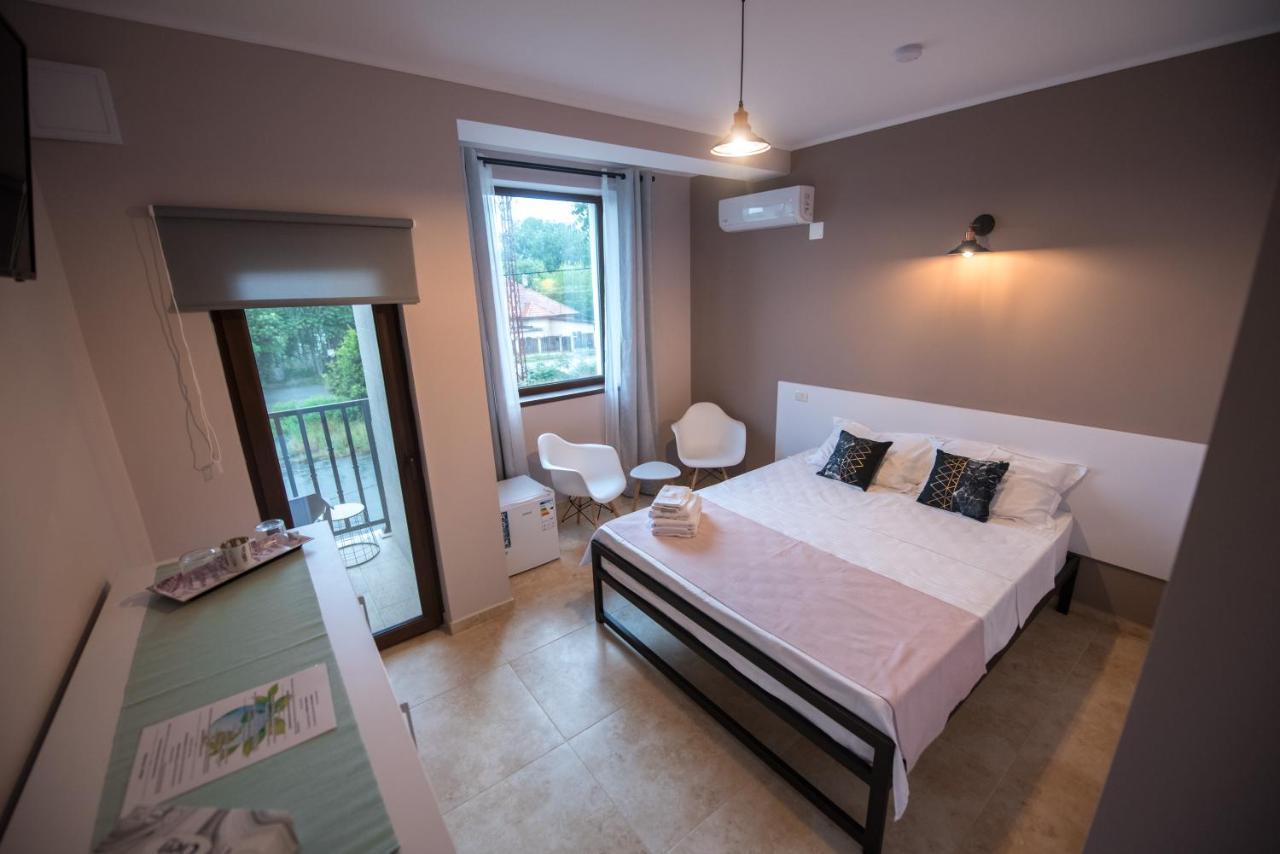 Casa 1A Hotel เอโฟรีเอซูด ภายนอก รูปภาพ