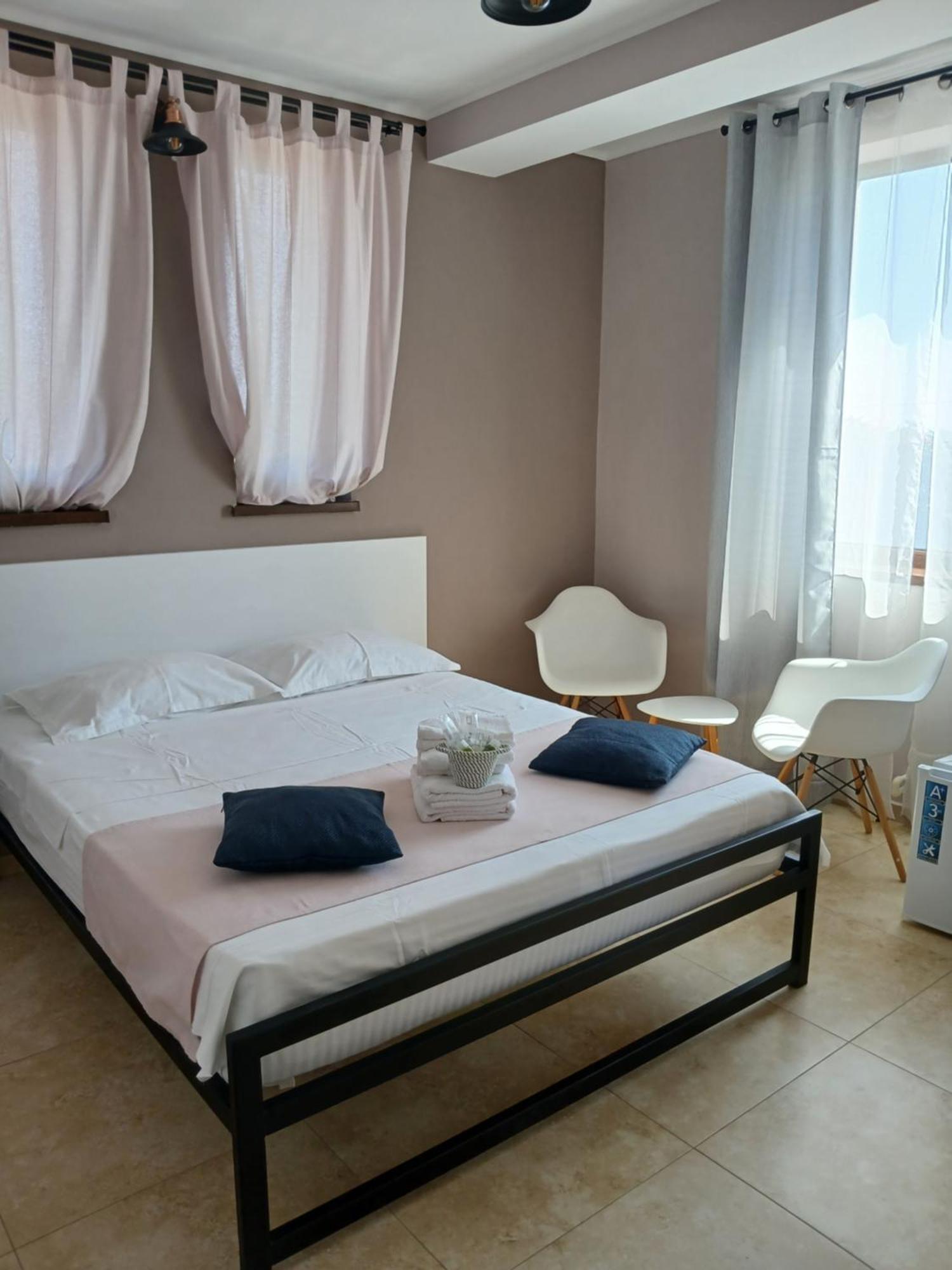 Casa 1A Hotel เอโฟรีเอซูด ภายนอก รูปภาพ